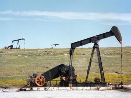 Oil recovers from Saudi attack shock oil_tanker, petroleum, refinery, pumps