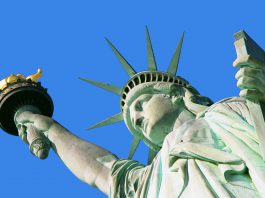 El mercado inmobiliario de Estados Unidos está batiendo récords. La gente está comprando más en quince años.