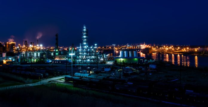 port-arthur-1584098_1920 Saudi Aramco will pay dividends from cash and debt