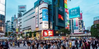 Suben las acciones chinas y hongkonesas. Los títulos japoneses a la baja. China’s and Hong Kong stocks grow, while Japanese stocks drop