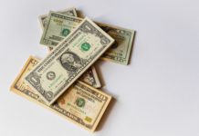 Risk-sensitive currencies strengthened. The reason is the fear of spreading instability due to Evergrand dolar