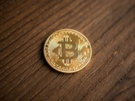 Bitcoin ha tomado un respiro para crecer. El miércoles superó la marca de $ 21 mil Bitcoin