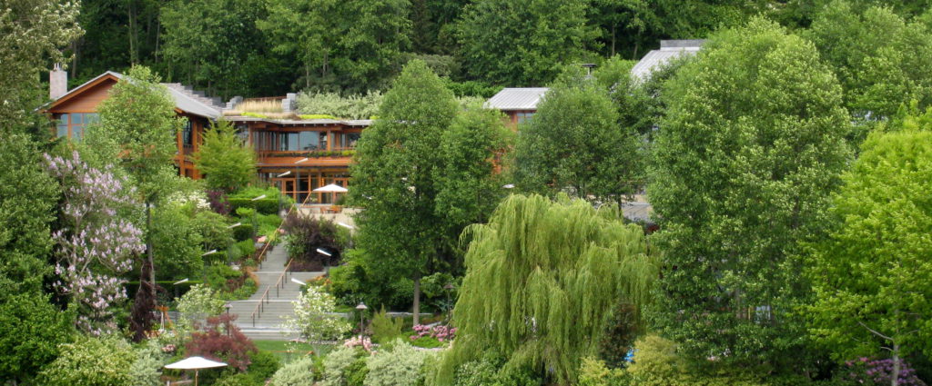 Home of Bill Gates on Lake Washington. Photo by jeffwilcox.