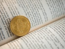 عادت عملة البيتكوين بأكثر من 60 ألف دولار. وقد ساعده قرار لجنة الأوراق المالية والبورصات الأمريكية Bitcoin, cryptocurrency