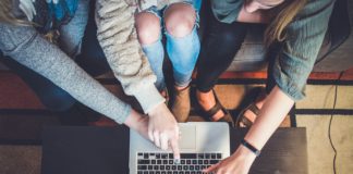 Global market and economy - cooperation in the online form