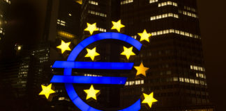 سنبدأ في رفع أسعار الفائدة ، كما يقول المدير التنفيذي للبنك المركزي الأوروبي European Central Bank will start raising base interest rates shortly after the end of quantitative easing.