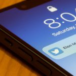 Elon Musk compra Twitter. Pagará $44 mil millones por ello y la compañía probablemente lo eliminará de la lista Elon Musk buys Twitter.