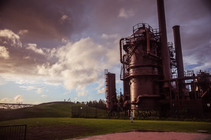natural gas (2) The state of alert is the second of three levels in Germany's gas supply emergency plan.