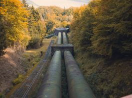 The transmission capacity of the Nord Stream 1 gas pipeline fell to 40 percent on Thursday.