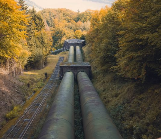 Russian gas supplies to the EU are falling. Energy security is not in jeopardy, reassures Brussels The transmission capacity of the Nord Stream 1 gas pipeline fell to 40 percent on Thursday.