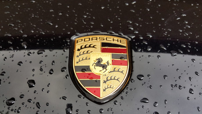 The German manufacturer of luxury cars has a big event ahead of it. At the turn of September and October, Porsche should enter the stock exchange. It will offer investors an eighth equity stake in the form of preferred shares.