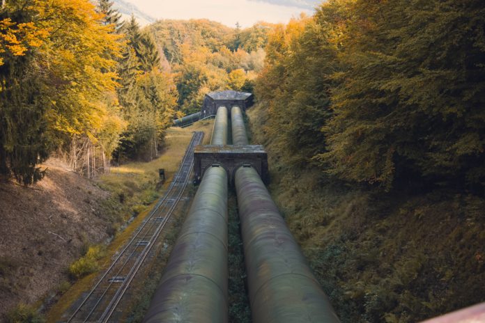 oil The deterioration in the outlook for the global economy presented by the International Monetary Fund in the middle of the week has translated into a downgrading of the outlook for global oil demand.