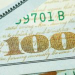 In response, the US dollar weakened 0.8 percent against the Japanese yen and fell 0.6 percent against the euro