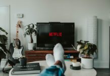 Netflix makes ad-supported subscriptions more attractive to compete with other TV channels netflix, tv, relax