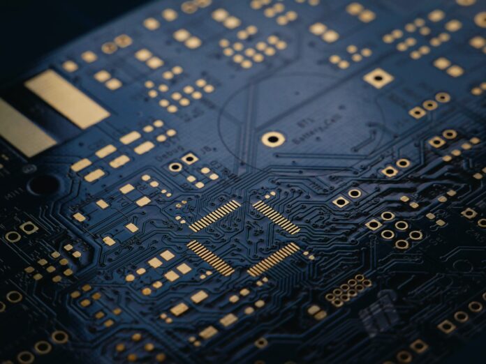 Chip Az ügylet a legnagyobb felvásárlás a technológiai szektorban tavaly november óta, amikor a chipgyártó Broadcom 69 milliárd dollárért felvásárolta a szoftvergyártó VMware-t - jelentette a Reuters.