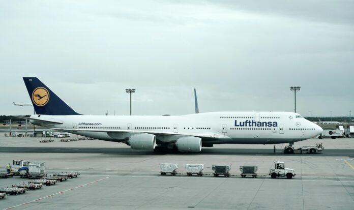 lufthansa Strikes have caused Lufthansa to lose €250 million this year.