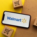 Τα κέρδη και οι πωλήσεις της Walmart ξεπέρασαν τις εκτιμήσεις, η εταιρεία αυξάνει τις προοπτικές για το σύνολο του έτους Walmart